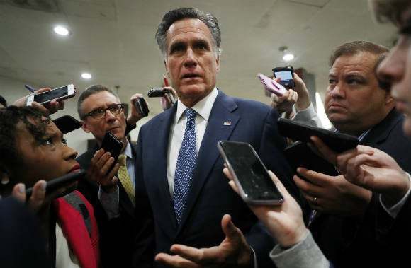 Romney to self-quarantine after Paul tests positive 1